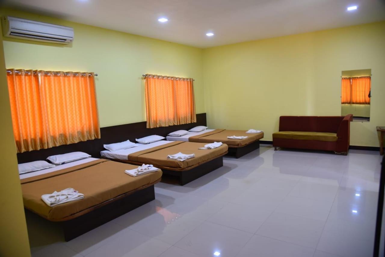 Sagar Raj Beach Resort Harnai Kültér fotó