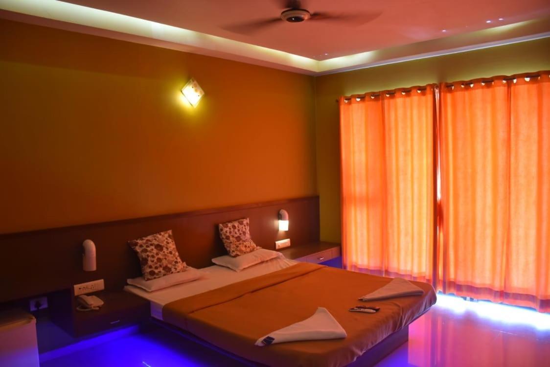 Sagar Raj Beach Resort Harnai Kültér fotó