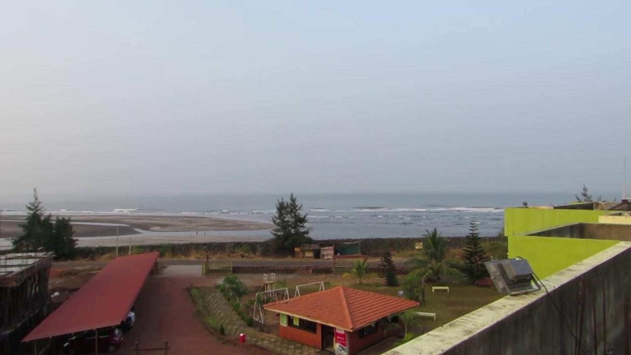 Sagar Raj Beach Resort Harnai Kültér fotó